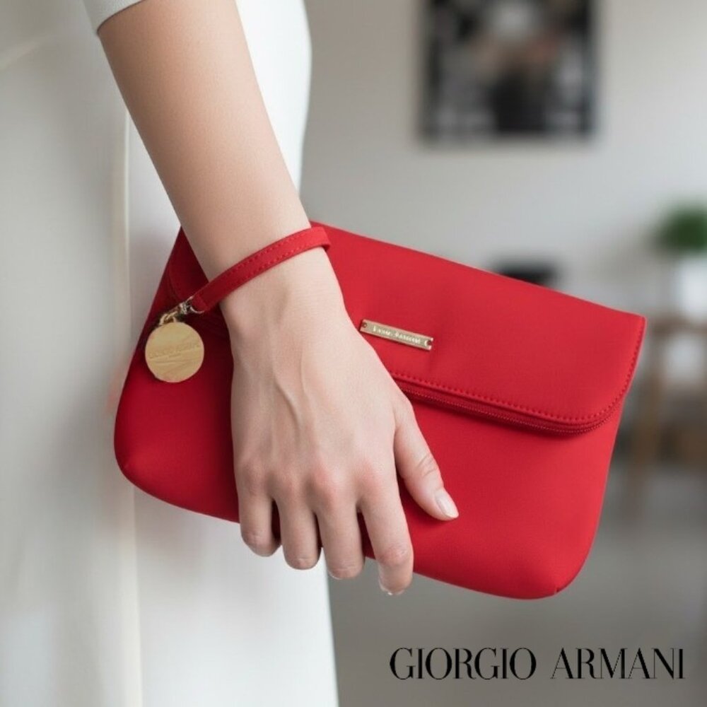 Giorgio Armani Beauty NWOT Red Cosmetic Makeup Bag Travel Wristlet